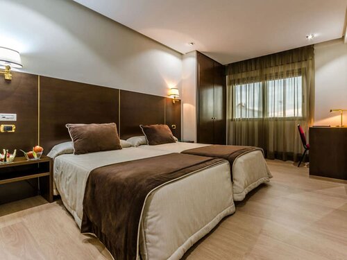 Hotel Princess, Забронировать Отель Оренсе Оренсе, рядом с Valentín Lamas Carvajal