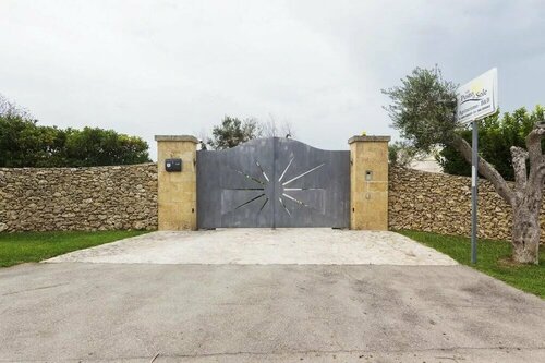 Un Posto al Sole, Book Landbrugsophold Hoteller i Otranto med parkering, Parkering