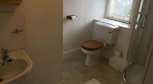 Ossian Inn, Book Hotel  