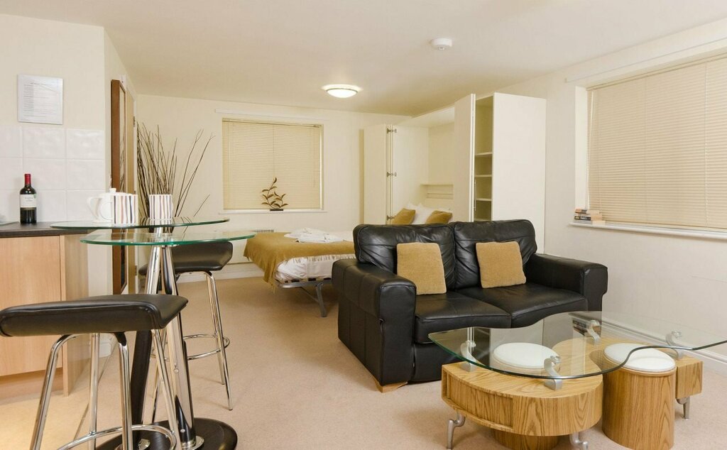 Cotham Apartments