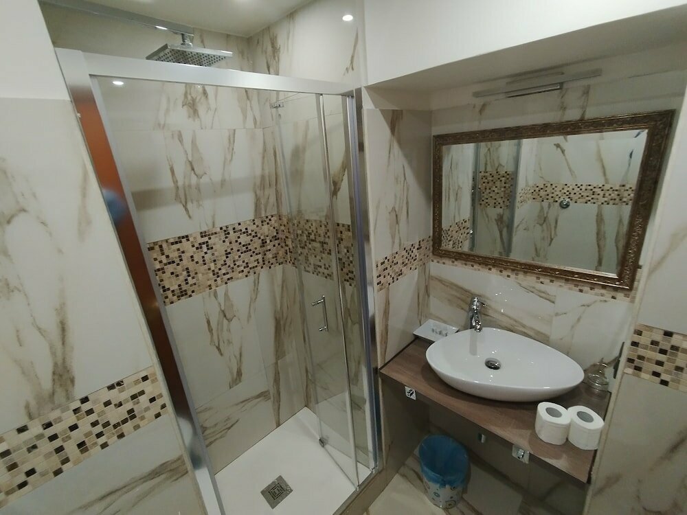 Hotel Ercoli House