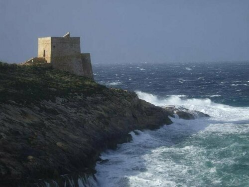 Villa Atlantis, Boek Villa Munxar Gozo
