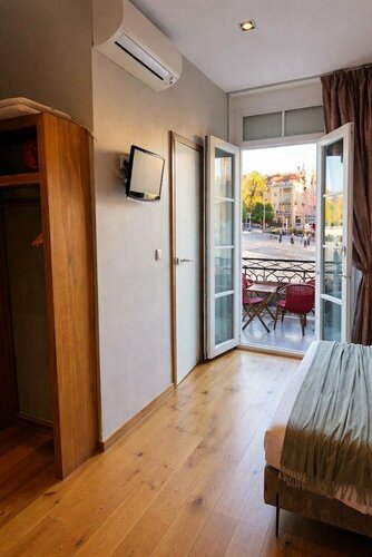 Hotel De La Mer, Забронировать Отель Ницца Приморские Альпы, рядом с рынок Кур Салейя