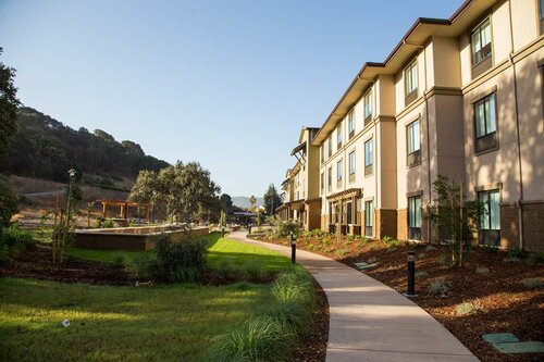 Hampton Inn & Suites Buellton/Santa Ynez Valley, Ca, Забронировать Отель Бьюэлтон Santa Ynez Valley