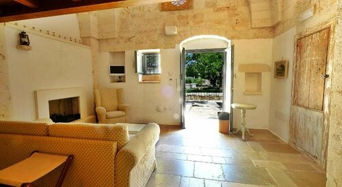Masseria Fumarola, Book Hotel Hoteller i Valle d'Itria med parkering, Parkering