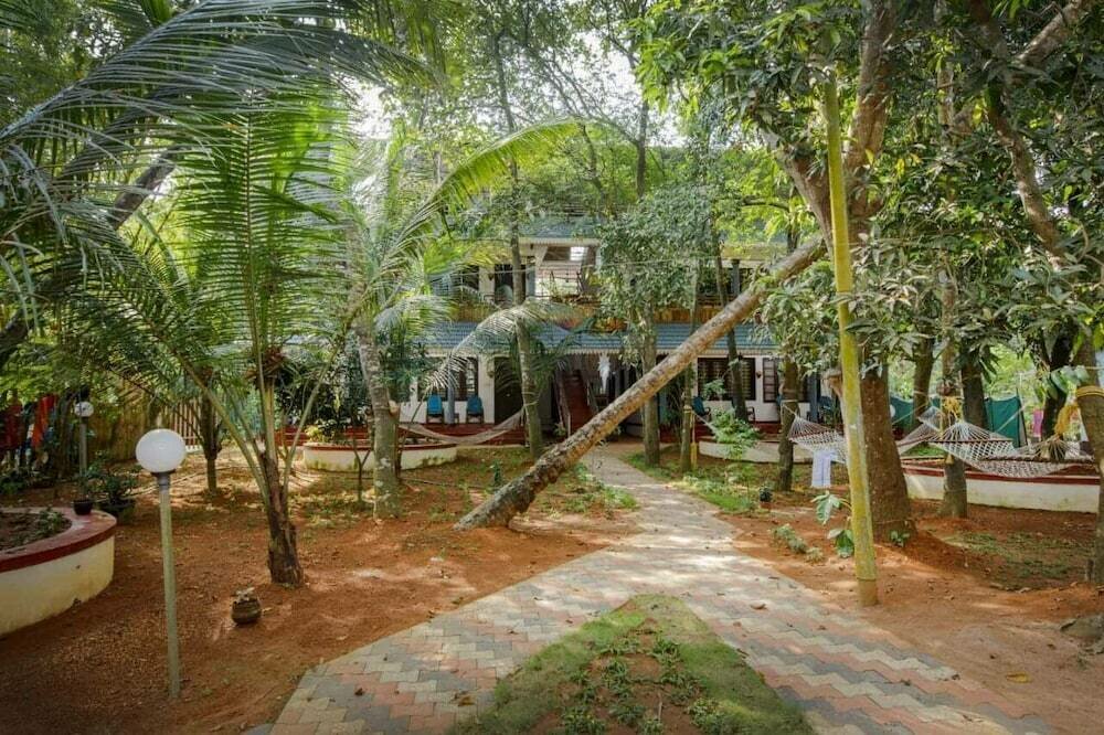 Marari Babu Homestay