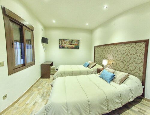 Hostal Garlu, Забронировать Хостел Ла-Рамбла Cordoba Province