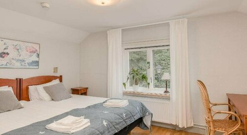 Munkedals Herrgård, Book Hotel  