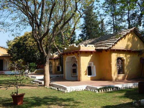 Surjivan Resort