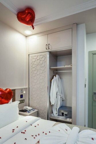 Obahan Hotel, Забронировать Отель Отели Стамбула 3 звезды, рядом с Мечеть Малая Айя-София, 3*