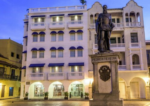 NH Royal Urban Cartagena, Забронировать Отель Отели Картахены 4 звезды, рядом с Trinidad Square, 4*