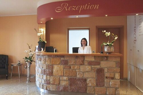 Landhotel Hauer, Забронировать Отель Отели Плайсвайлер-Оберхофен 4 звезды, 4*