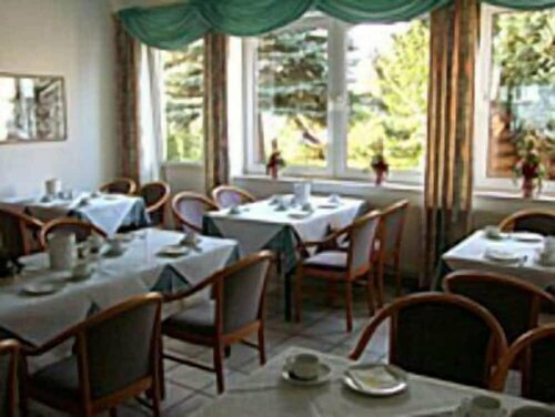 Hotel Walz, Забронировать Отель Зальцкоттен Paderborner Land
