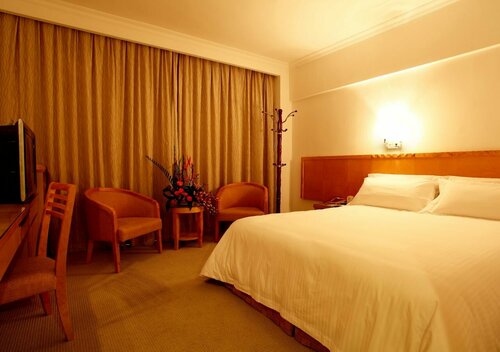 Sanyu Hotel, Забронировать Отель Бизнес-отели Юэсю, 4* 5*