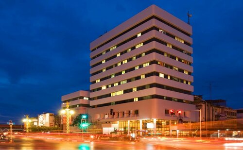 Thumrin Hotel, Забронировать Отель Отели Транг с завтраком, Завтраки