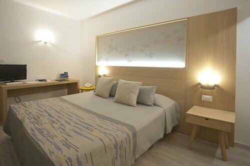 Costa Dorada, Prenota Hotel Cala Gonone Golfo di Orosei