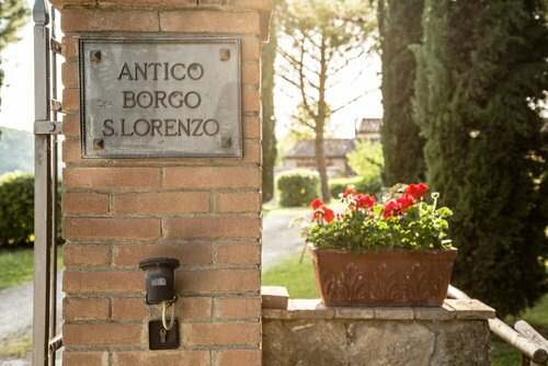 Relais Antico Borgo San Lorenzo, Забронировать Отель Поджибонси Кьянти