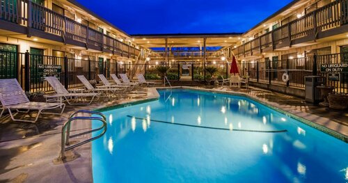 Best Western Shadow Inn, Забронировать Отель СПА-отели Вудленд, SPA-услуги
