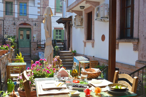 Ayışığı Hotel, Book Hotel Ayvalık Aegean Region