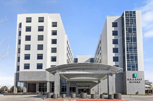 Embassy Suites By Hilton Irving Las Colinas, Забронировать Отель Ирвинг Dallas - Fort Worth Metropolitan Area