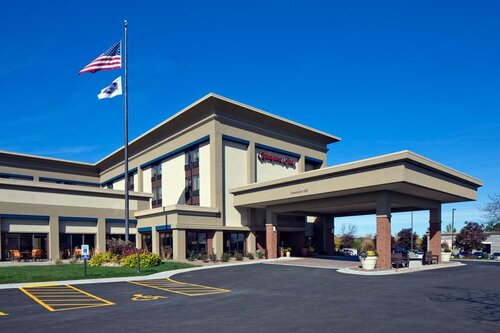 Hampton Inn Milwaukee Brookfield, Забронировать Отель Отели Брукфилд с бассейном, Бассейн