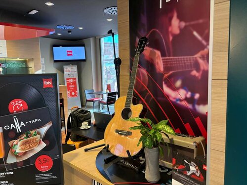 Ibis Madrid Centro las Ventas, Забронировать Отель Саламанка Мадрид, рядом с О'Доннель