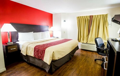 Red Roof Inn Austin - Round Rock, Забронировать Отель Раунд-Рок Greater Austin, рядом с Round Rock West Shopping Center