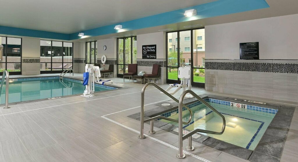 Hampton Inn & Suites Des Moines Downtown