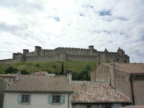 Les Clés de la Cité, Book  Hoteller i Carcassonne med parkering, Parkering