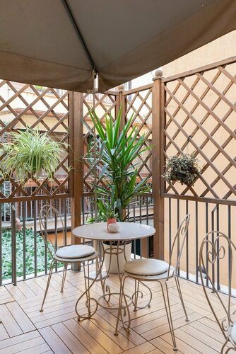 Relais Roma Centro, Забронировать Гостевой дом Отели Рима с парковкой, рядом с Иль-Джезу, Парковка