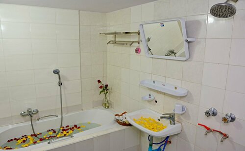 Hotel Wonderland, Rezervovat Hotel 3hvězdičkové hotely v Mandalay, 3*