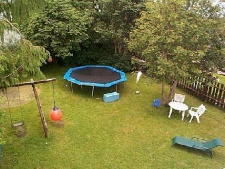 Enchanted Rainforest Guesthouse, Забронировать Гостевой дом Отели Принс-Руперт с завтраком, Завтраки