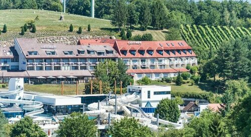 Thermalhotel Leitner, Book Hotel Hoteller i Fuerstenfeld med pool, Swimmingpool