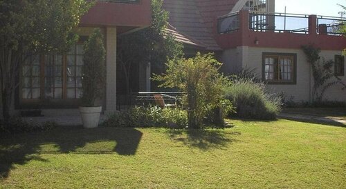 Hosteria Amparo, Забронировать Отель «постель и завтрак» Нейкен 