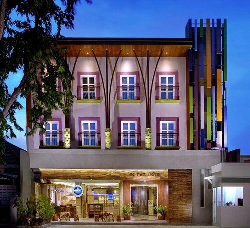 De Puri Boutique Hotel, Rezervați Hotel boutique Hoteluri 3* în Surabaya, lângă Surabaya Plaza, 3*