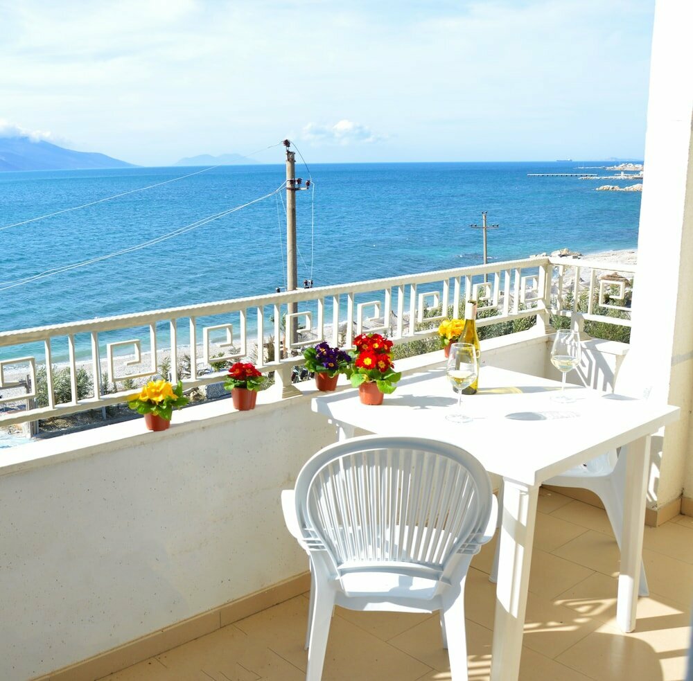 Pastarella Beachfront Resort