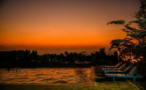 Lover View Pool Bar & Bungalows, Foglalás Szálloda Ngwesaung Mianmar