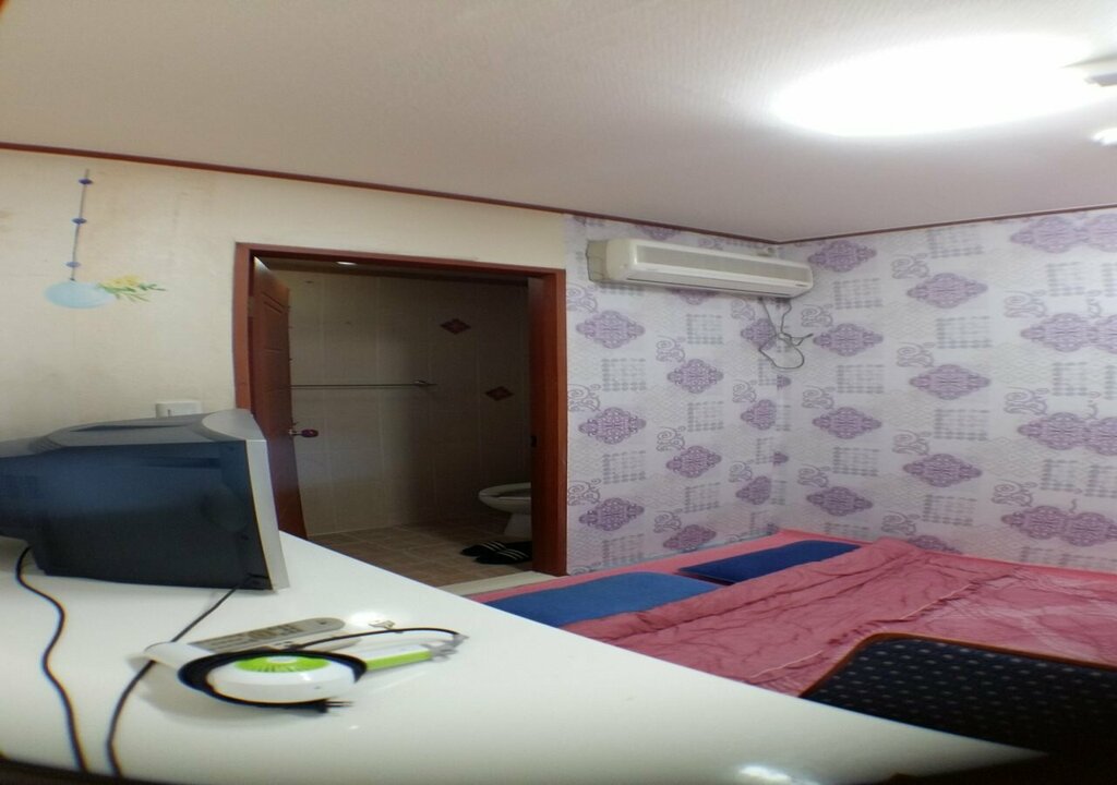 Coco Livingtel