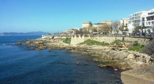 MamaJuana, Забронировать Отель Отели Альгеро 3 звезды, рядом с Alghero Marina, 3*