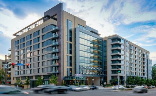 Global Luxury Suites in Downtown Bethesda, Prenota Hotel Washington 