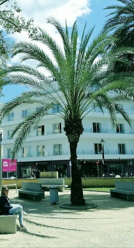 Boutique X, Забронировать Отель Фуэнхирола Коста-дель-Соль, рядом с Пристань Puerto Deportivo de Fuengirola