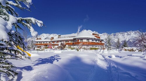 Hotel Kaiserhof, Book Hotel Hoteller i Tyrol med parkering, Parkering