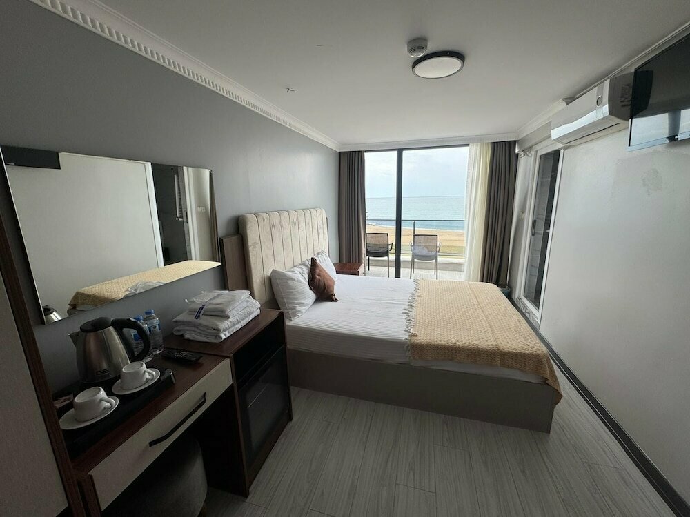 Airport Kumsal Otel