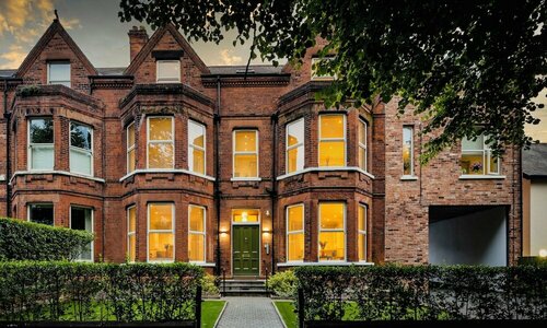 The Ulsterville Residences, Забронировать Отель Белфаст Графство Антрим, рядом с Железнодорожный вокзал Белфаста Грэйт-Виктория-стрит
