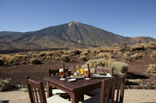 Parador de las Cañadas del Teide, Book Hotel Tenerife Hotels with a Parking, Parking
