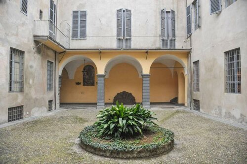 Cozy apartment in Palazzo Malaspina, Boek Appartement Piacenza 