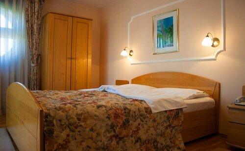 Hotel Vienna, Reserva ahora Hotel Hoteles en Zagreb con aparcamiento, Aparcamiento