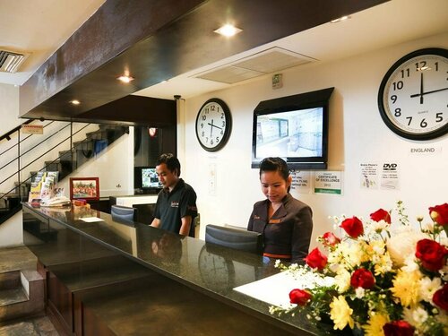 The Yorkshire Hotel - SHA Certified, Забронировать Отель Отели Патонг-Бич с завтраком, рядом с Кафе Starbucks, Патонг Бич, Завтраки