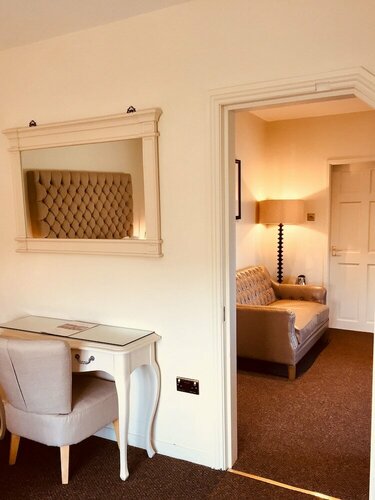 Ruswarp Hall Bed & Breakfast, Book Bed and Breakfast 4-stjernede hoteller i Merseyside, 4*
