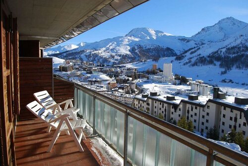 Residence Palace 1 e 2, Book Ferieresort Hoteller i Sestriere med parkering, Parkering